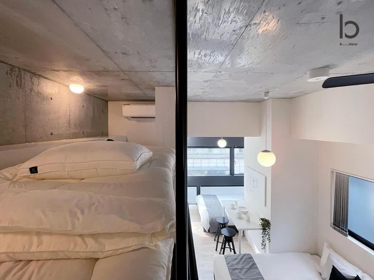 Bhotel Nekoyard - Modern Loft Studio Near Peace Park & City Center 히로시마 외부 사진